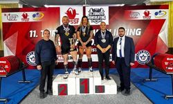 Powerlifting’te KKTC Damgası