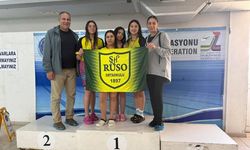 Yüzmede şampiyon Şht. Hüseyin Ruso