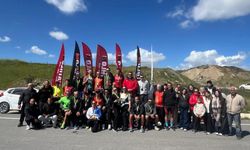 Duatlonda şampiyonlar kürsüye çıktı!