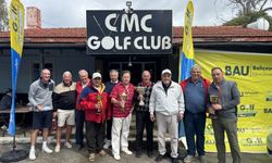 Golf turnuvasında şampiyon Bob Hodge