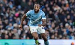 Manchester City, Leeds deplasmanında kayıpsız