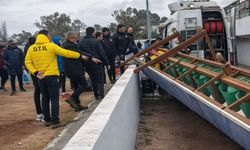 Yayın aracına uçan kulübe maçı erteledi!