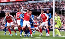 Arsenal'e evinde şok yenilgi!
