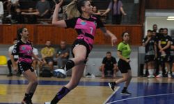 Hentbolda deplasman rüzgarı esti