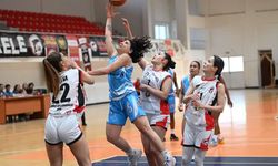 Potada sezon başladı, kazanan Koop ve Larnaka