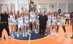 Akdeniz fırtınası kupayla taçlandı