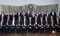 Fenerbahçe'de yeni dönem başladı! İşte görev paylaşımı