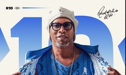 Ronaldinho albüm çıkardı! Türkiye’den sürpriz isim var