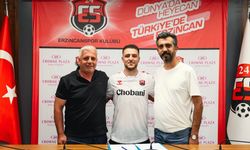 Ahmet Sivri Erzincanspor ile resmi sözleşme imzaladı