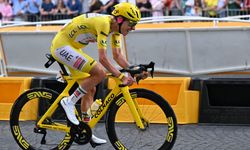 Pogacar'dan üst üste üçüncü Tour de France şampiyonluğu