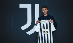Zeki Çelik Juventus'a transfer oldu! Resmi imzalar atıldı