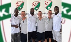 Karşıyaka kadrosunu üç yabancı futbolcuyla güçlendirdi