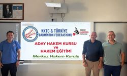 KKTC badmintonunda aday hakemlik kursu başladı