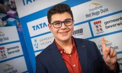 Yağız Kaan Erdoğmuş'tan satrançta tarihi ELO rekoru