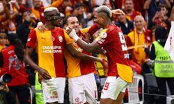 Derbide zafer Cimbom'un! Galatasaray: 2 - Fenerbahçe: 1