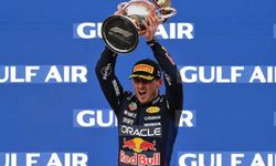 Yağmurla başlayan Bahreyn GP’sini Verstappen kazandı