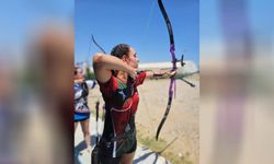 Oklar zirve için atıldı