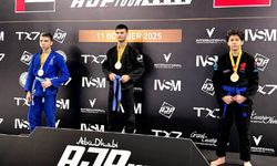 Deniz Turan, AJP Türkiye Jiu-Jitsu Şampiyonası’ndan madalyalarla döndü