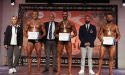 Tarık Mustafa’dan çifte şampiyonluk