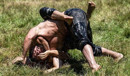 KKTC’de yağlı güreşlerin yeniden düzenlenmesi hedefleniyor