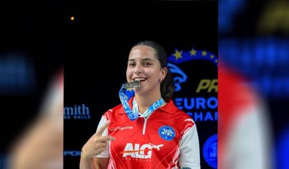 Sevimsu, Avrupa Üçüncüsü