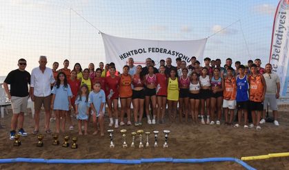 Antis’te hentbol coşkusu