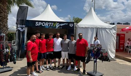 Milli Yüzücüler İstanbul’da Fırtına Gibi Esti