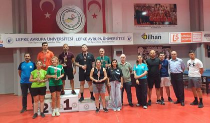 Masa Tenisi’nde “Aileler Yarıştı”