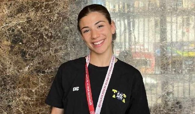 Şampiyon Ecem’e Vatandaşlık Engeli Tepki Çekti