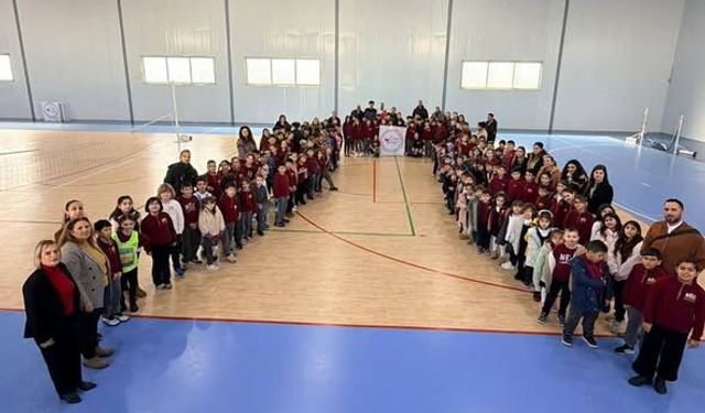 Futbol Tenisi Yakın Doğu Yeniboğaziçi’nde Tanıtıldı