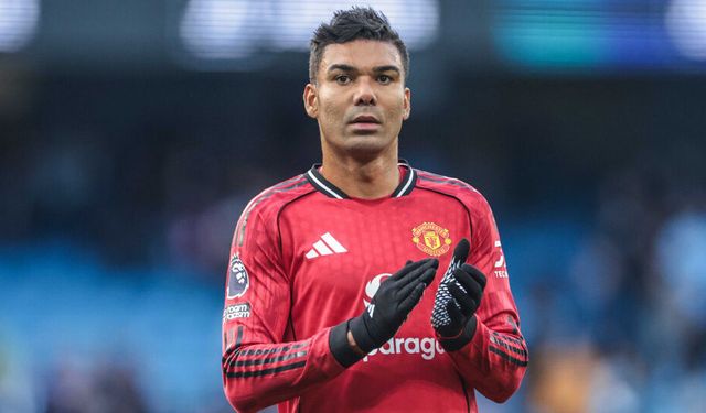 Manchester United'dan Casemiro kararı