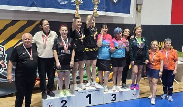 Master Masa Tenisçileri Mersin Turnuvasında Parladı