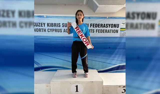 Olca Albayrak’tan yüzmede KKTC rekoru!