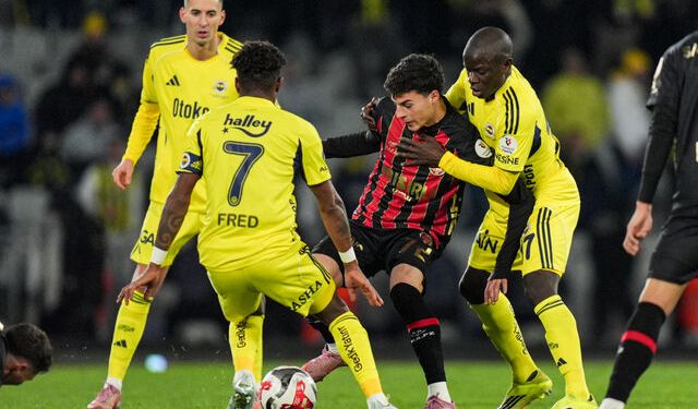 Fenerbahçe, Karagümrük'e 67 yıl sonra yenildi!