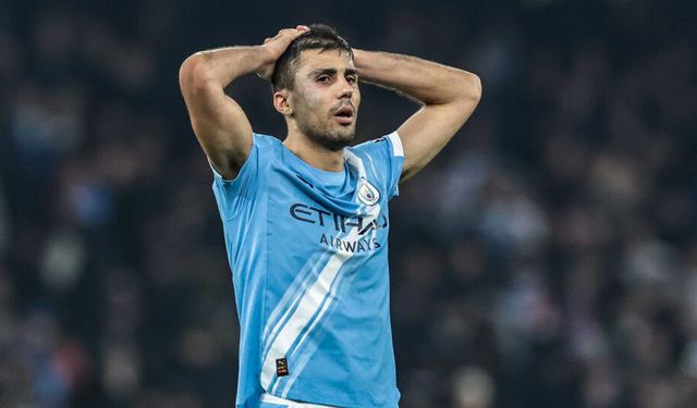 Manchester City'ye West Ham çelmesi!