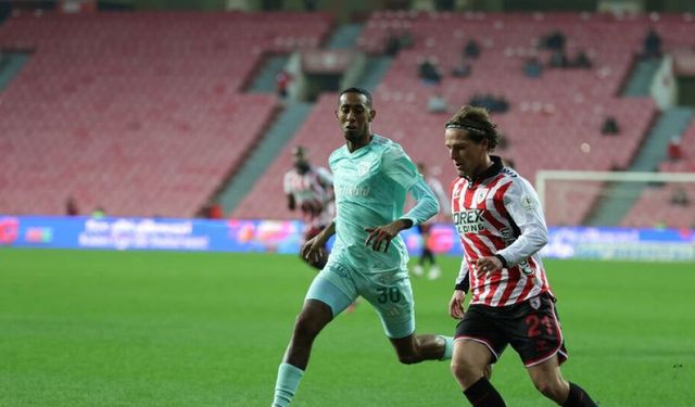 Samsunspor 90+3'te galibiyeti aldı!