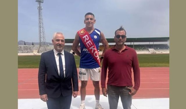 Arda Yurttaş’tan rekor koşu! 400 metrede zirvede