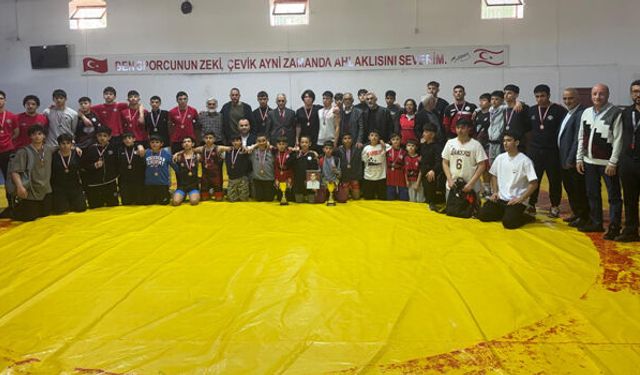 Bilal İneci anısına güreş şöleni Lefkoşa’da gerçekleşti