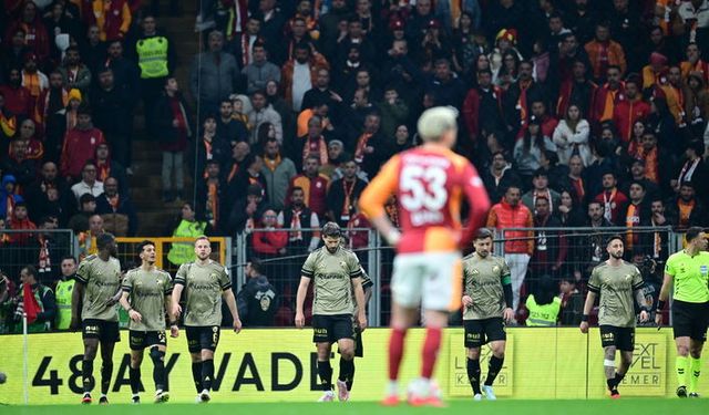 Galatasaray evinde şok yaşadı zirve yarışı kızıştı!