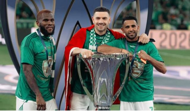 Merih Demiral Tarihe Geçti! Al Ahli Asya’nın Kralı