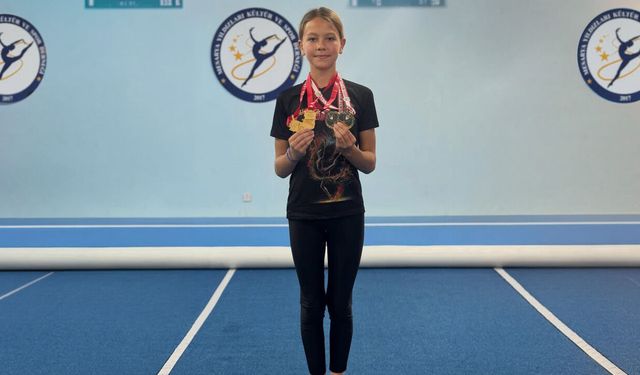 Milena Romanova’dan çifte zafer!