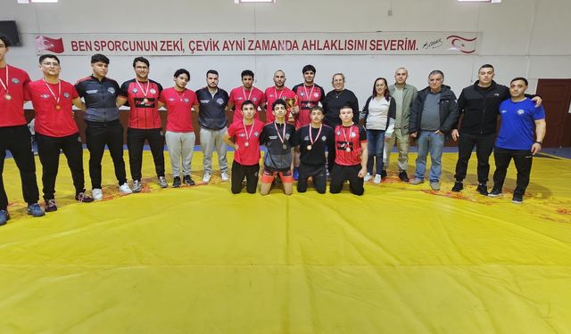 Minderde büyük heyecan, zirvede LİGİK