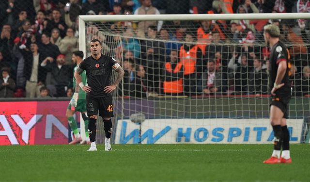 Samsun’da Soğuk Duş! Galatasaray'a 4-1'lik Ağır Yenilgi