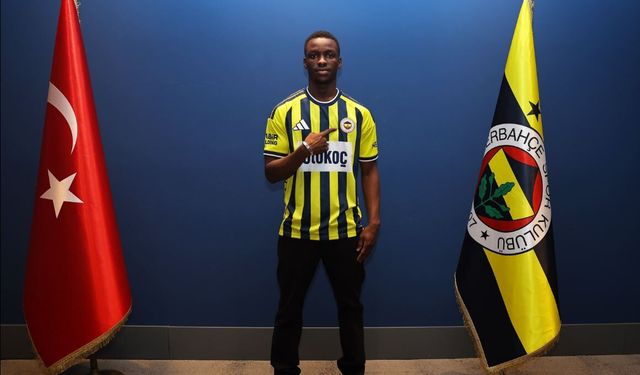 Amara Diouf resmen Fenerbahçe'de