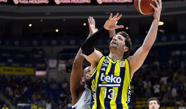 Fenerbahçe Beko’dan müthiş geri dönüş
