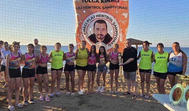 Tolga Kınacı Plaj Hentbolu'nda şampiyonlar belli oldu