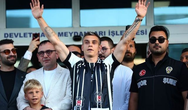 Beşiktaş'ın yıldızı Trossard İstanbul'a ayak bastı