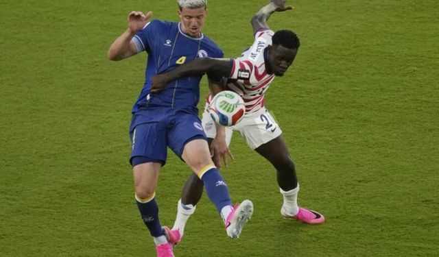 FIFA, Balogun'un cezasını askıya aldı