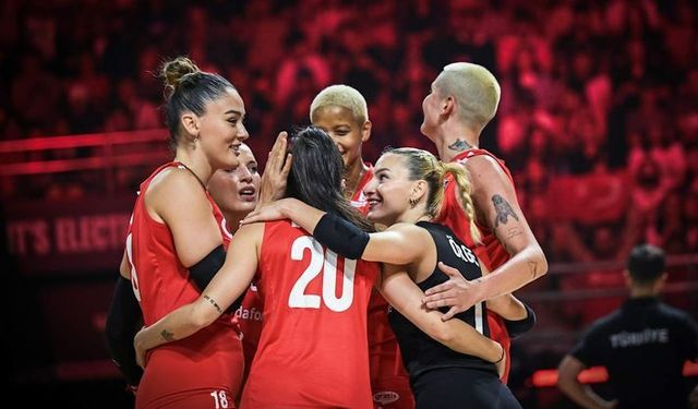 Filenin Sultanları VNL'e Polonya galibiyetiyle başladı