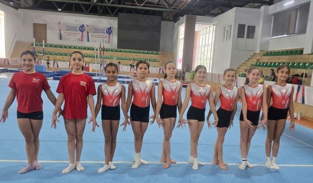 Minik cimnastikçilerden Türkiye'de gururlandıran başarı